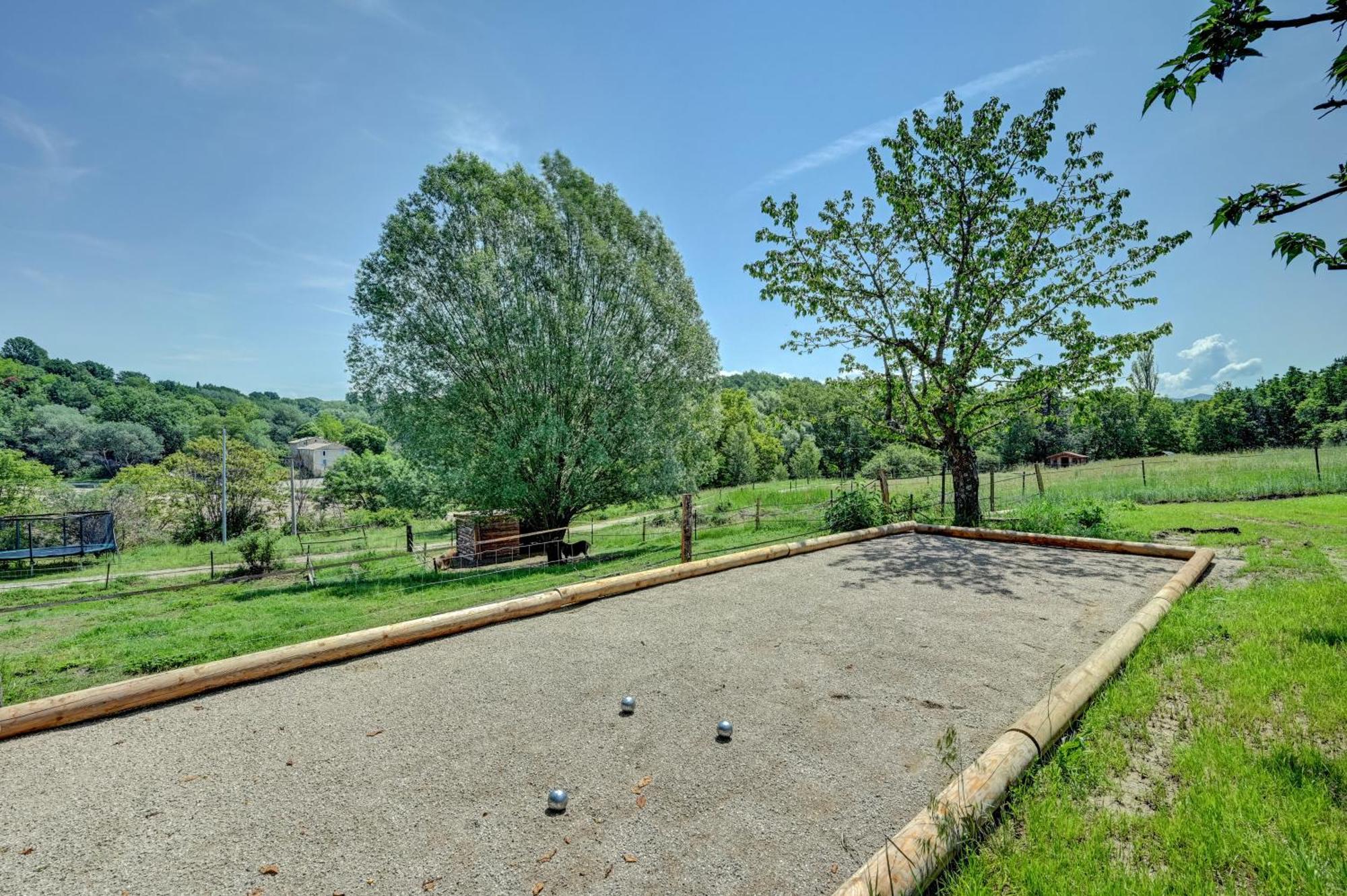 Domaine Bellavigne Gites Et Spa Forcalquier Exterior photo